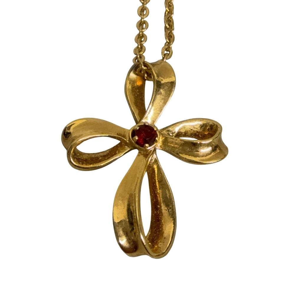 Avon Gold Tone Cross Pendant Necklace Red Stone Religious 20 Inch Chain Jewelry